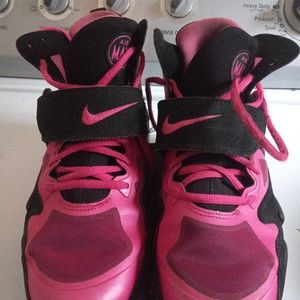 Nike air max size 9 in women 7.5y